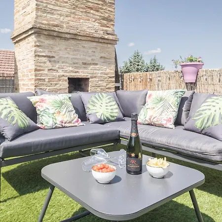 Le Rooftop - Vue Cathédrale - Climatisation *