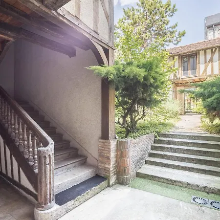 Le Rooftop - Vue Cathédrale - Climatisation * Troyes