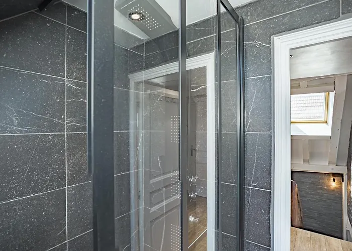 Le Rooftop - Vue Cathédrale - Climatisation Troyes