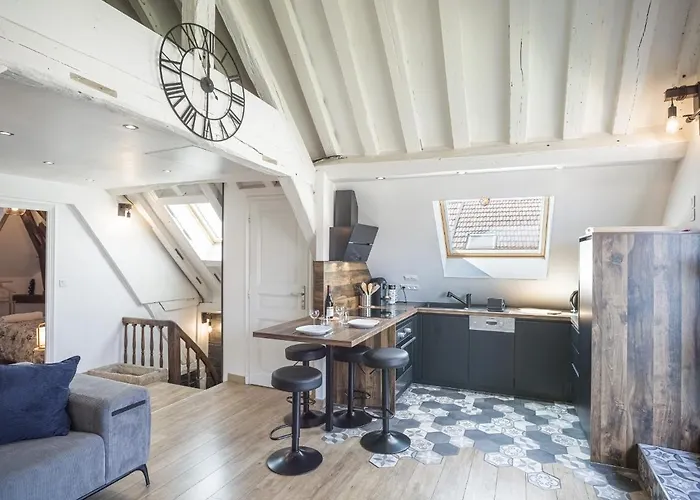 Le Rooftop - Vue Cathedrale - Climatisation Apartment Troyes